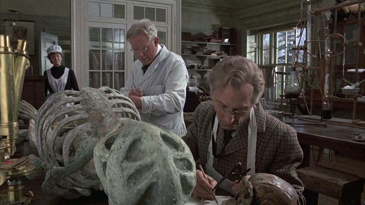The Creeping Flesh (1973) Peter Cushing Christopher Lee Public Domain DVD ONLY