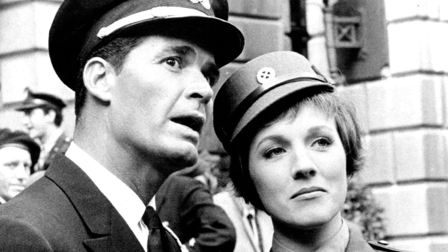 The Americanization of Emily (1964) Julie Andrews Public Domain DVD - NO CASE