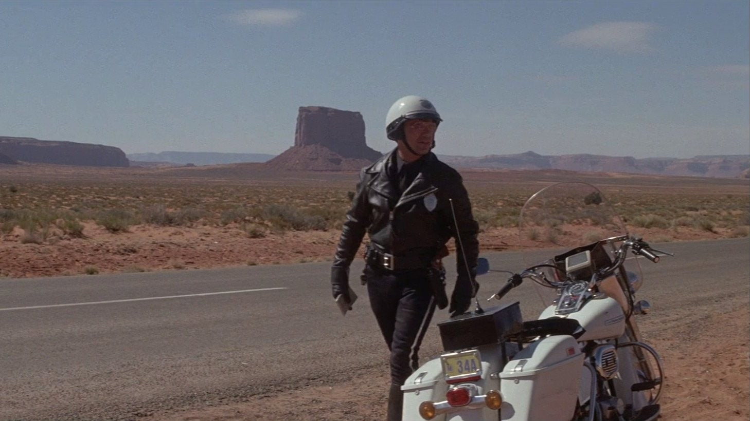 Electra Glide in Blue 1973 Robert Blake Jeannine Riley Public Domain DVD NO CASE