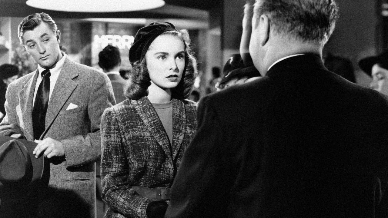 Holiday Affair 1949 Robert Mitchum, Christmas film - Public Domain DVD - NO CASE