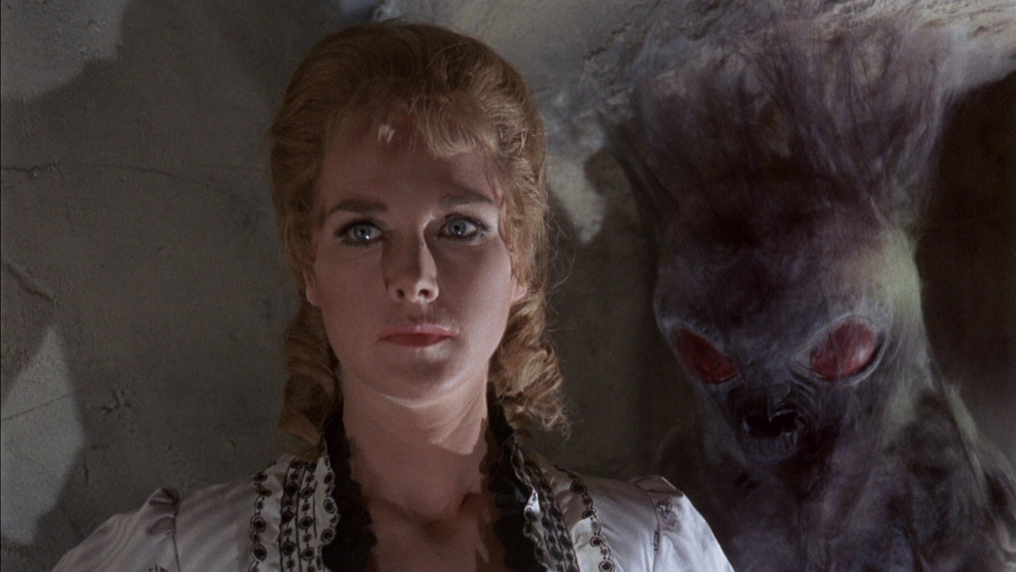 The Blood Beast Terror (1968) Peter Cushing, Robert Flemyng – Sci-Fi Horror (DVD Only)